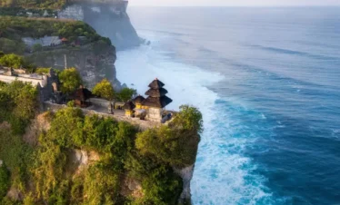 Uluwatu Adventure: Sunset & Temples